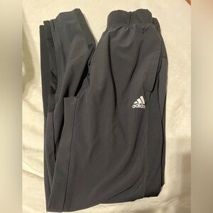 Adidas soccer joggers size: S